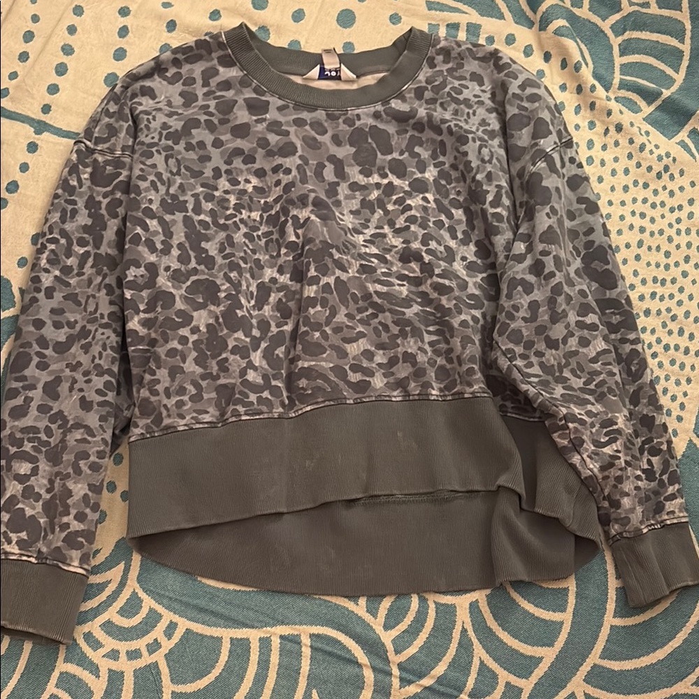 Gray Leopard Print Sweatshirt